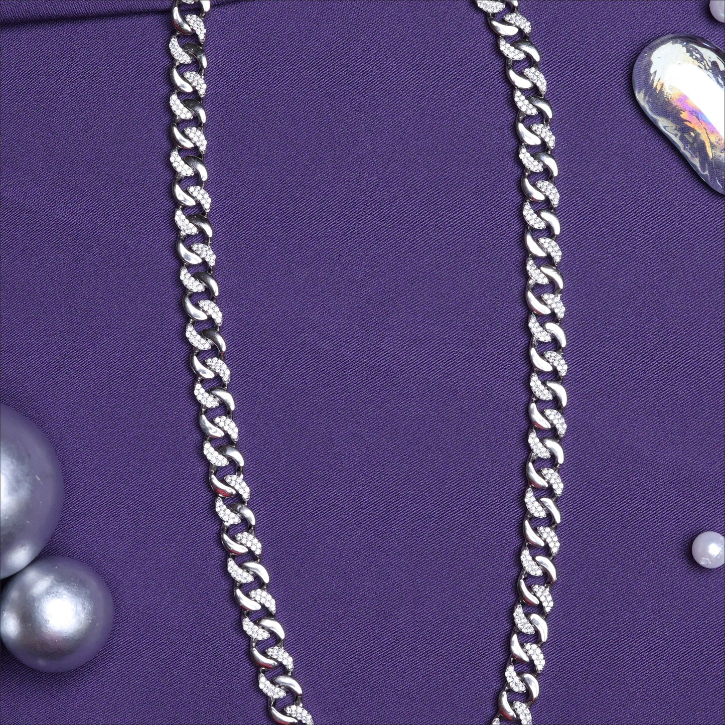 MEN CHAIN