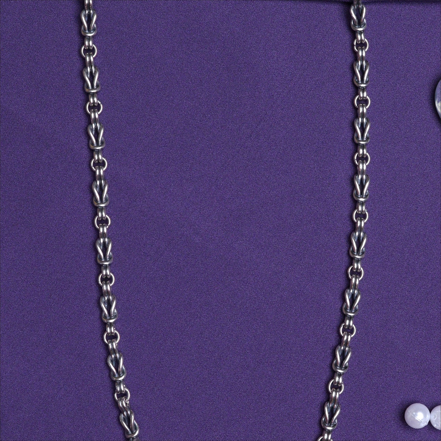 MEN CHAIN